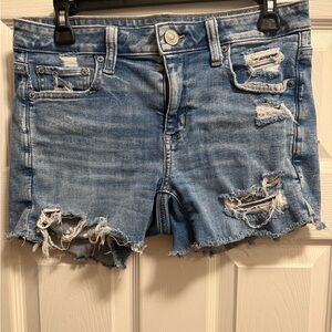 AE midi shorts